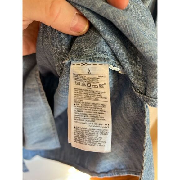Old Navy The Tunic Light Blue Jean Shirt with white embroidery on arms size Larg - Picture 4 of 15